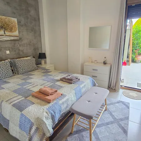 Vakantiehuis Angelo's Elegant Summer House *